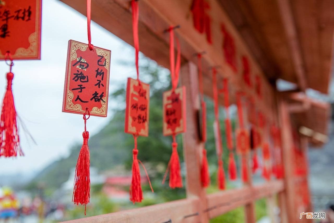 乞巧节是什么意思呢,乞巧这首古诗里面的乞巧的意思是什么？