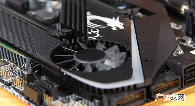 x470和x570区别,r5 4500配什么主板？