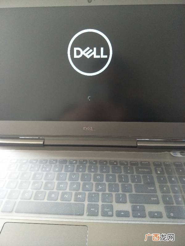 戴尔笔记本开不了机怎么办,dell开机键按了没反应？