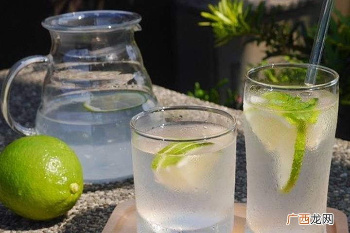自制柠檬水的做法,做柠檬水用什么水?