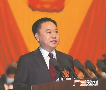 青岛市市长是副部级吗,地级市上面是什么级别城市？
