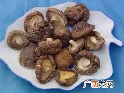 如何泡发干香菇,干菇如何泡发才快？