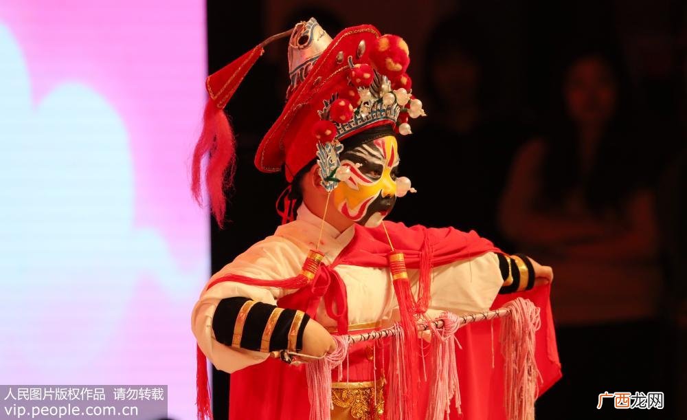 幼儿戏剧有哪些特点,戏剧的功能特质？