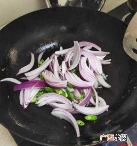 洋葱炒蛋的流程怎么样