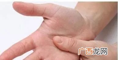 脚容易出汗是什么原因啊,脚底出汗是怎么回事?