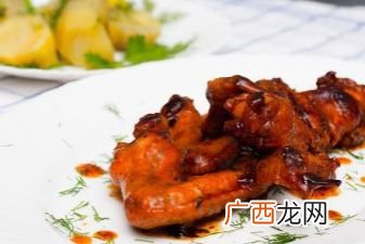 鸡子跟土豆怎么炖好吃急,用烧鸡怎样做鸡汤？