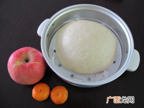 馒头热量多少大卡,一个全麦馒头的热量？