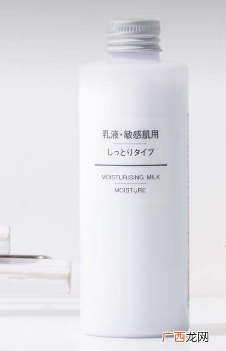 神仙水和黛珂水乳使用顺序是什么,黛珂牛油果乳液可以搭配神仙水吗？