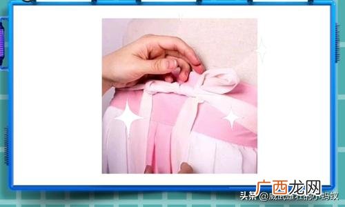齐胸襦裙怎么穿系带,汉服襦裙怎么穿系带？