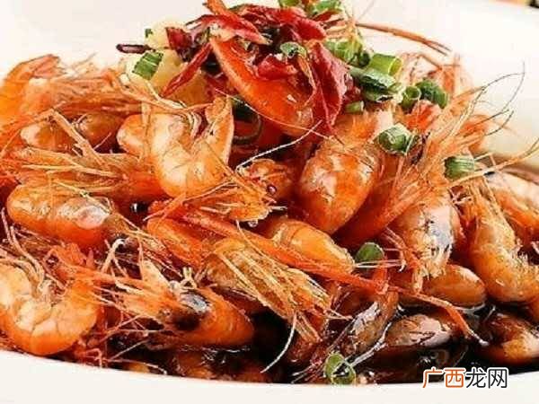 虾喜欢吃什么东西,蟋蟀一般喜欢吃些什么？