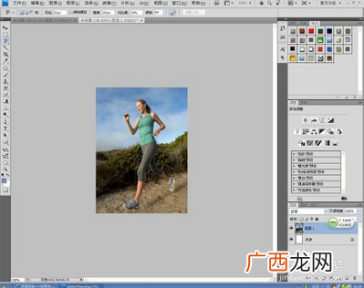 PS抠图如何去掉白色背景,ps如何快速抠除白色背景？