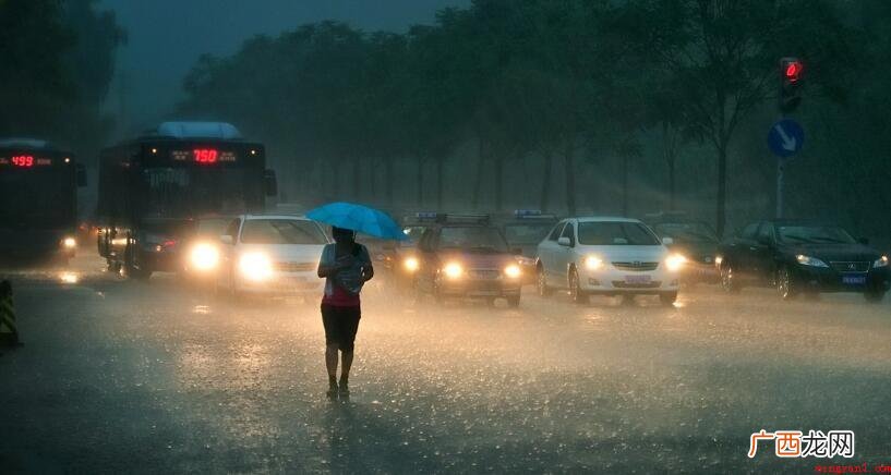 暴雨停课预警信号标示是什么 暴雨停课预警信号标志是什么