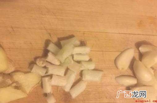 豆角炖土豆的做法是什么