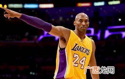 科比打什么位置,科比是打什么位置的？