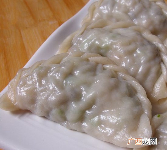 包饺子馅料配方有哪些,包饺子的陷放小粉吗？