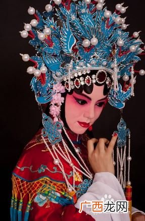 怎么练唱腔,怎样才能更好的提升自己的唱功？