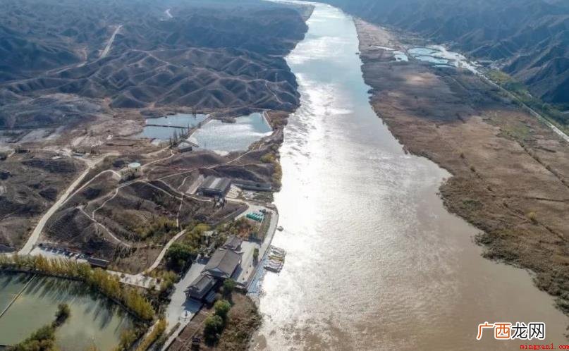 地上悬河形成的要素是什么
