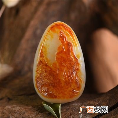 无相观音是什么寓意,和田玉无相佛黄金吊坠寓意？