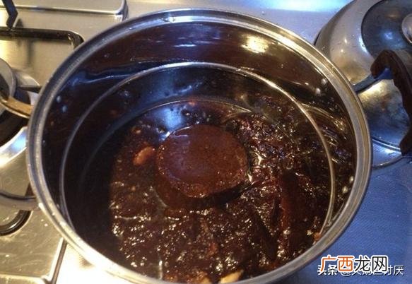 黑豆腐是怎么做的,黑色臭豆腐怎么做？