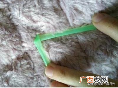 如何用吸管做星星,吸管折五角星教程?