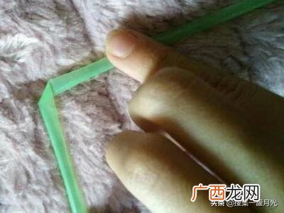 如何用吸管做星星,吸管折五角星教程?