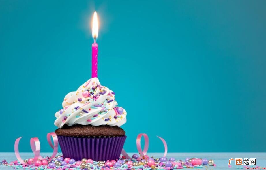 女儿生日朋友圈怎么写才个性