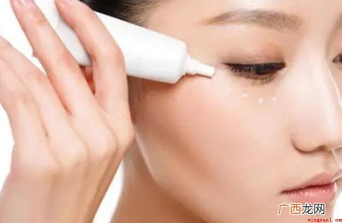 24岁这样的年龄要用些什么眼霜好 24岁用什么眼霜好