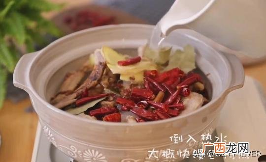 麻辣鸭货配方怎么做,怎么做麻辣鸭货？