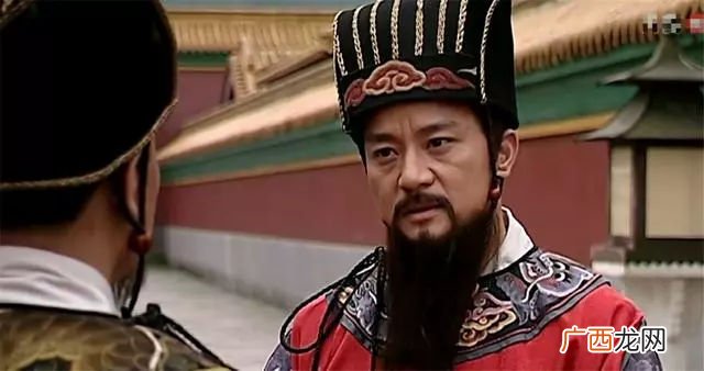 明朝十七帝皇位期间内阁首辅,嘉靖皇帝在位时有几位阁老？