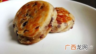 红豆饼的做法,彩虹小厨红豆饼的家常做法？