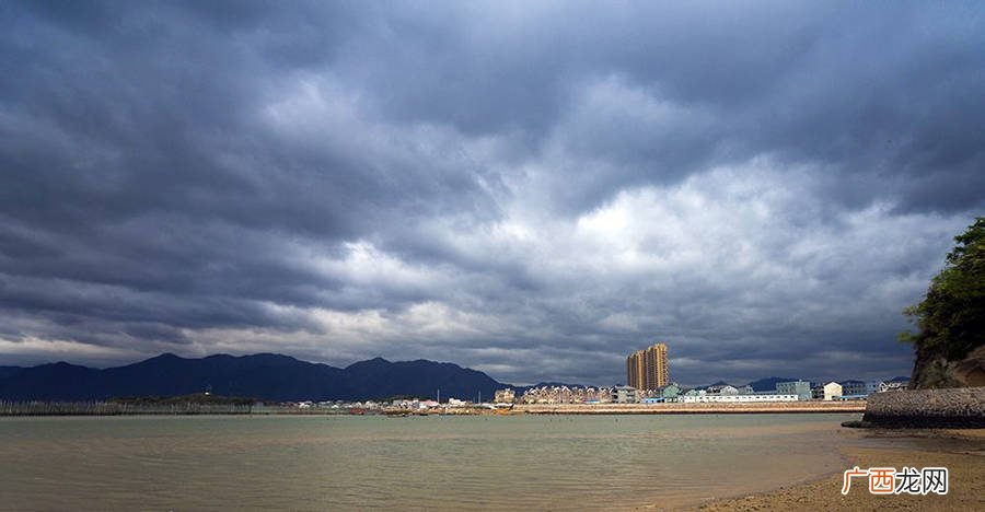 浙江省宁海县属于哪个市哪个区,宁海县是属于那个省份滴？