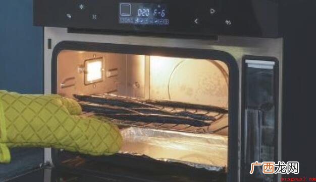烤秋刀鱼怎么烤 全部内容了 烤秋刀鱼怎么烤