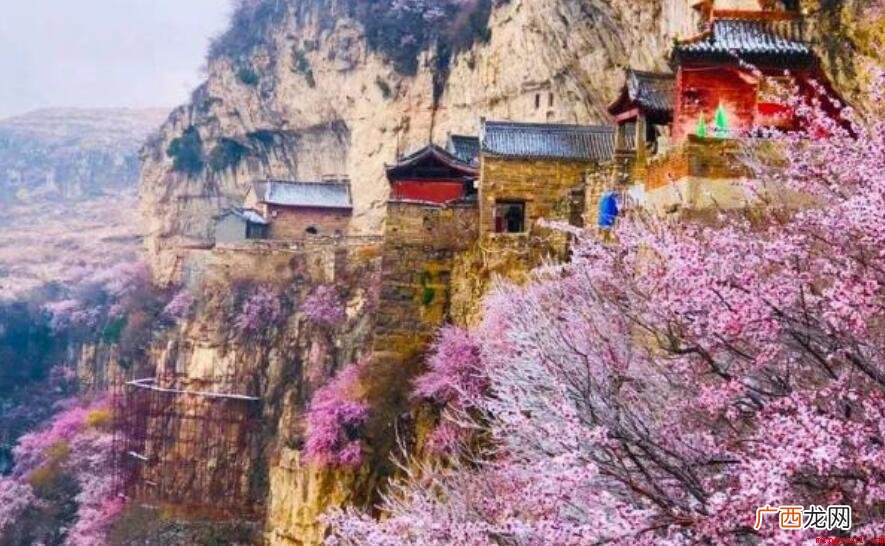 山寺桃花始盛开的前一句是什么
