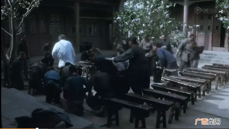 小癞子为什么上吊,霸王别姬小癞子哭诉台词？