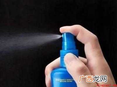 房间里有小虫子怎么处理的具体操作步骤 房间里面有小虫子怎么处理