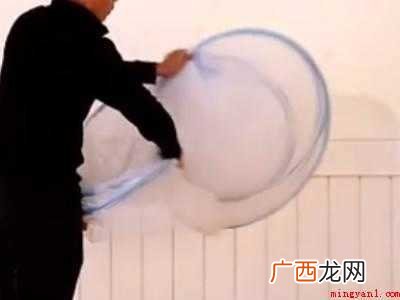蚊帐怎么收