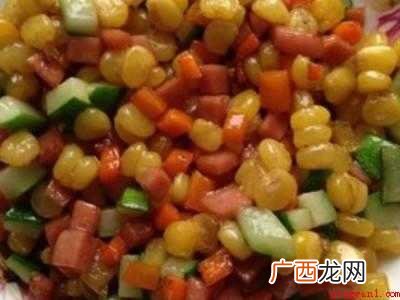 玉米火腿肠胡萝卜丁要怎么炒