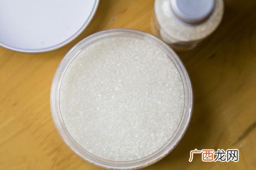 50克白糖有多少参照物,400克有多少有参照物？