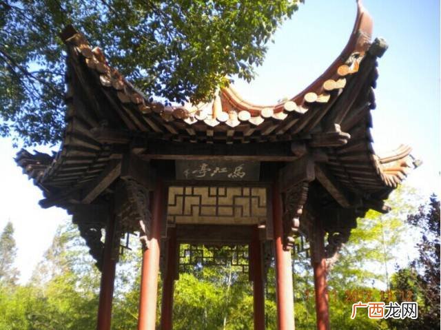 王安石乌江亭赏析,杜牧的题乌江亭和王安石的乌江亭写了那一个历史人物？对他们的评价是否相同？为什么？