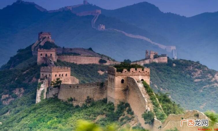 万里长城在哪个城市 长城修筑历史可上溯到西周时期 万里长城在哪个城市