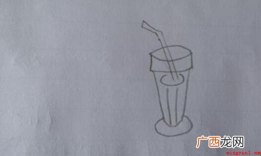 饮料简笔画怎么画 画出饮料管儿 饮料简笔画怎么画