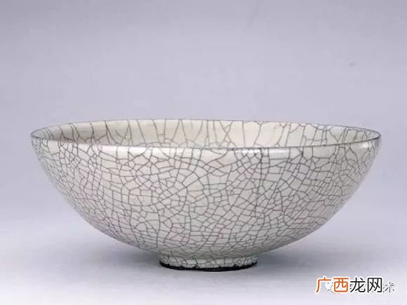 宋代哥窑产地在哪里,北宋瓷器种类？