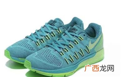 高仿鞋跟正品鞋有什么区别,鞋底没有品牌标志是不是正品?