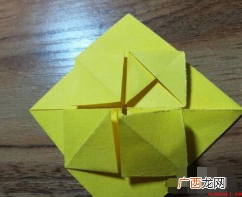 可爱的心折法怎么折 成品好看有造型 可爱的心折法怎么折