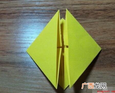 可爱的心折法怎么折 成品好看有造型 可爱的心折法怎么折