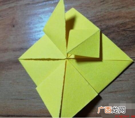 可爱的心折法怎么折 成品好看有造型 可爱的心折法怎么折
