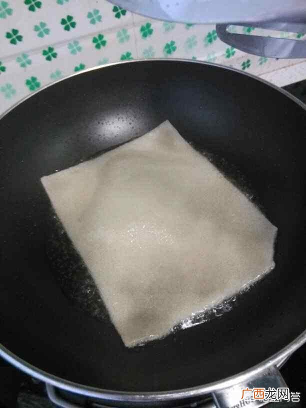 苕皮怎么做好吃炸苕皮的家常做法,炸苕皮的家常做法有哪些，怎么做好吃？