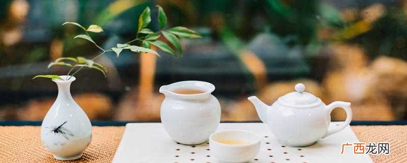 茶的文雅叫法有茗、云华、清友、玉爪、余甘氏、鸟嘴等
