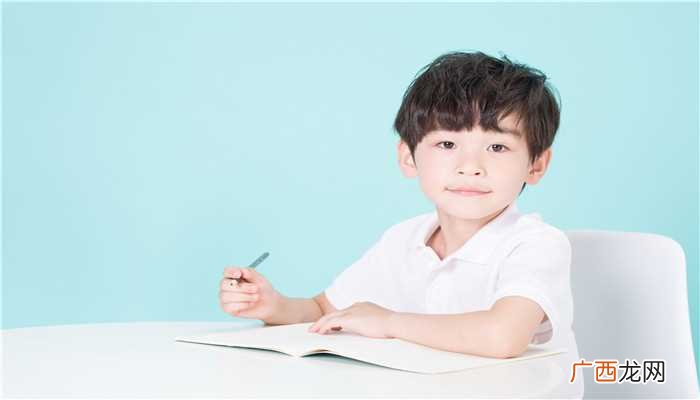 梦见小男孩是自己儿子