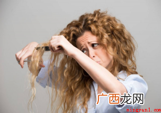人在精神压力大时更容易掉头发该说法正确吗